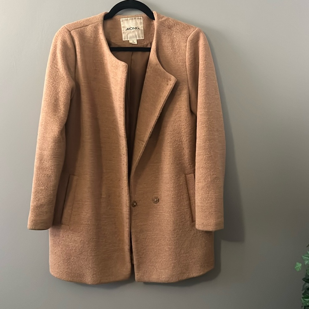 MONKI Camel Coat. Size XS